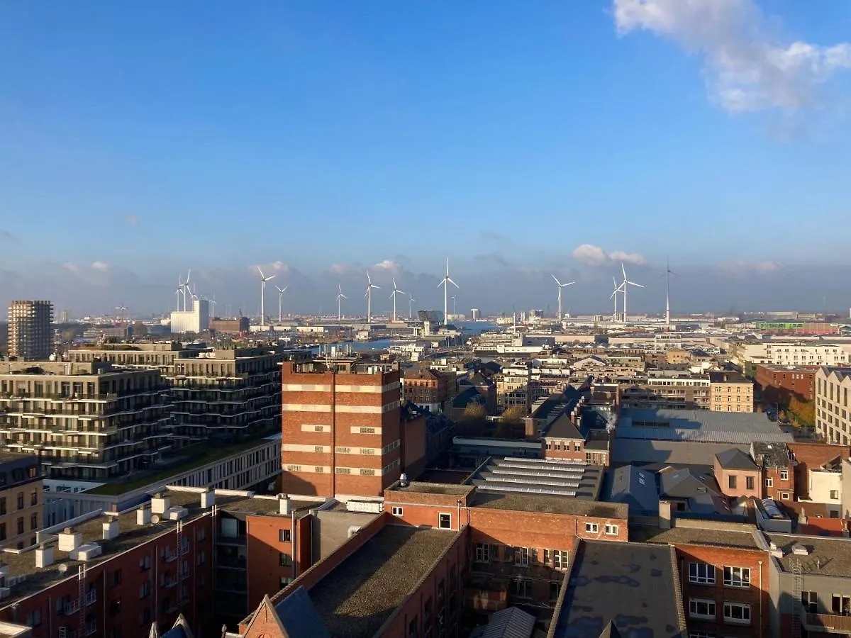 London Tower Apartments - Amberes