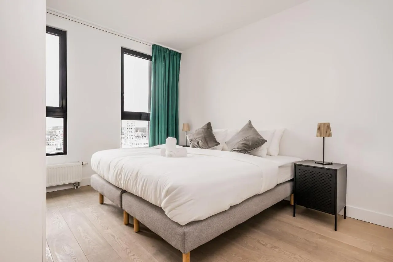London Tower Apartments - Amberes